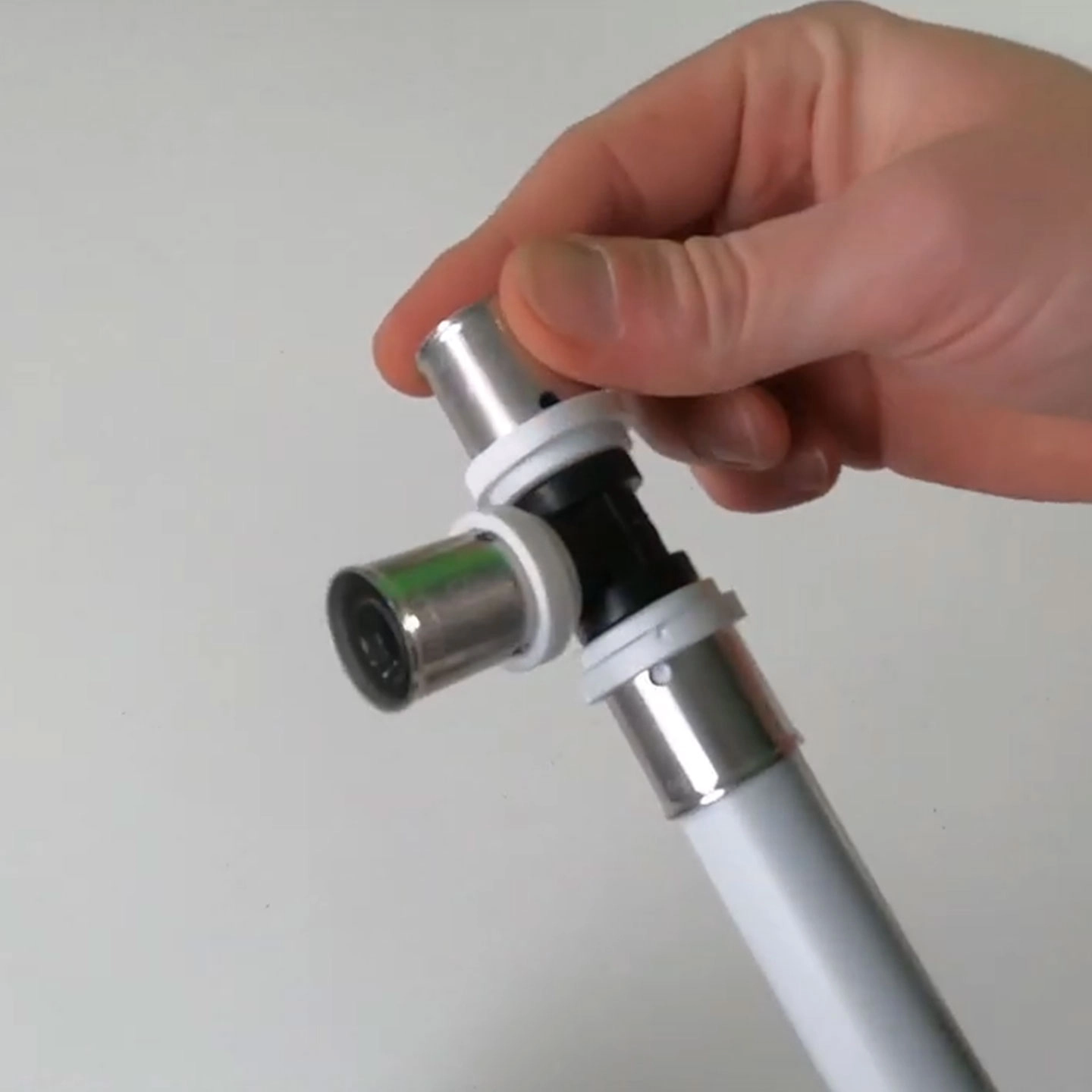 Installation eines Pressfitting-Systems