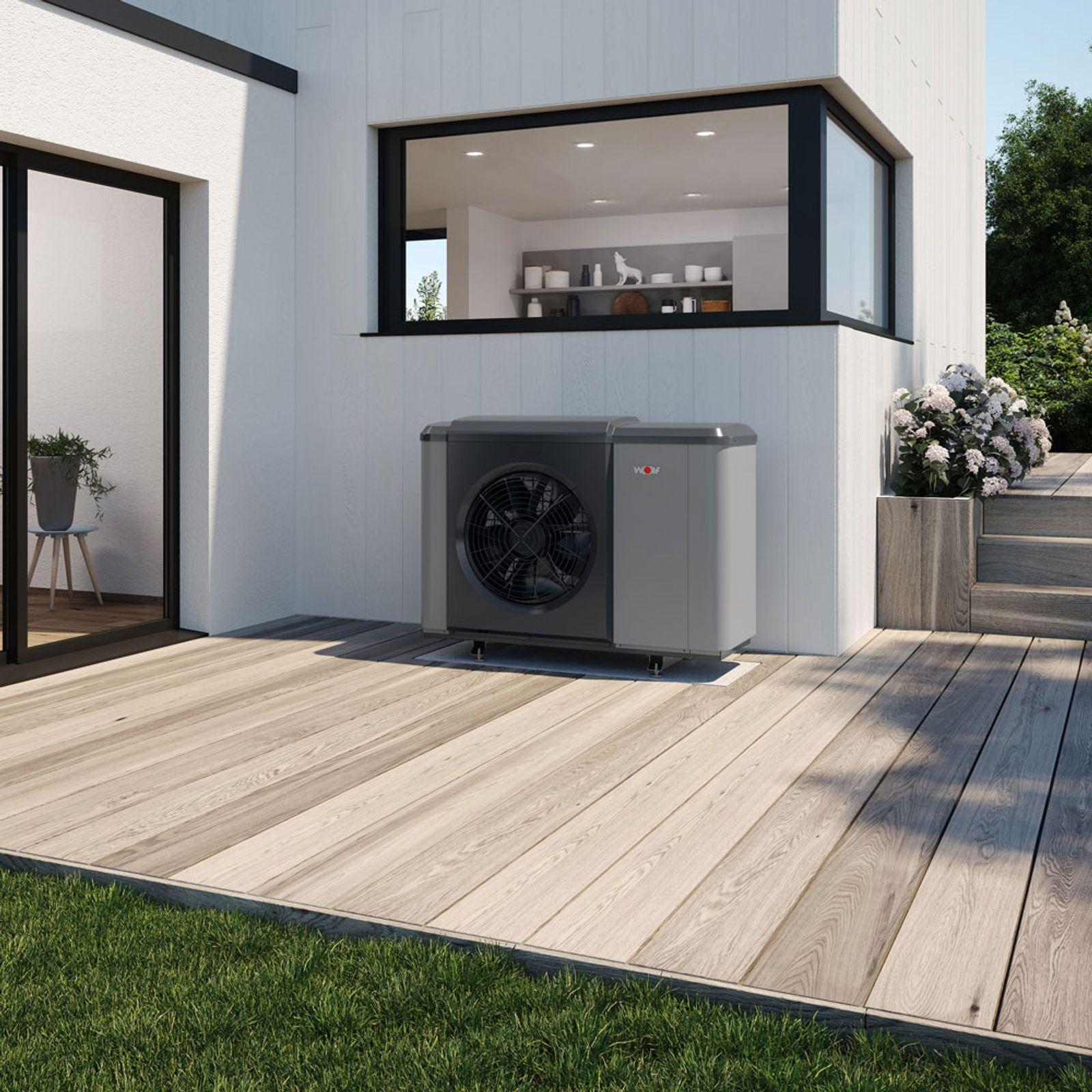 Wolf Gas-Hybridheizung 24 kW mit Gasbrennwert-Heiztherme CGB-2-24, Luft-/Wasser-Wärmepumpe CHA-10/400V, 200 L Pufferspeicher SPU-1, 300 L Warmwasserspeicher SEW-1, Bedienmodul BM-2