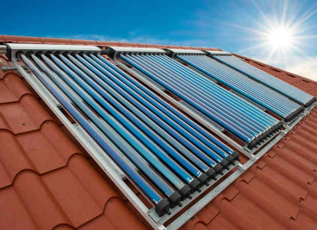 Solarthermie – Der umweltfreundliche Partner für Warmwasser und Heizung